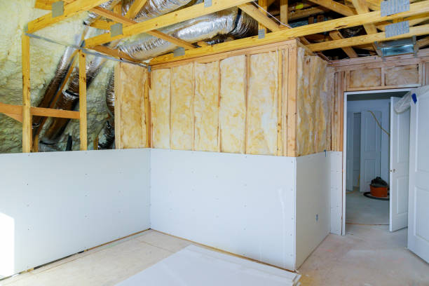 Professional Insulation Contractor in Marengo, IA